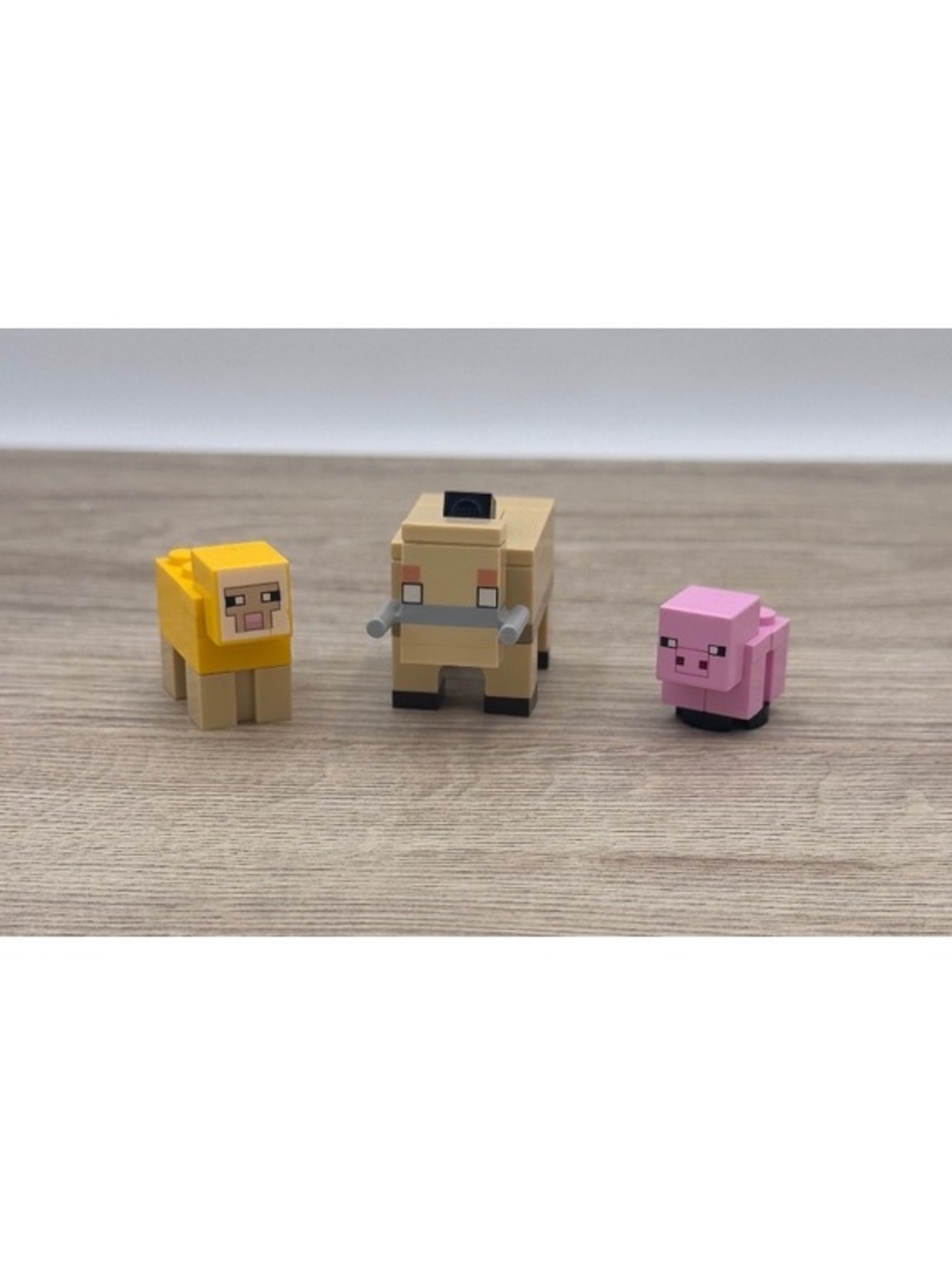 LEGO Minecraft Animal Lot Camel Pig Yellow Sheep